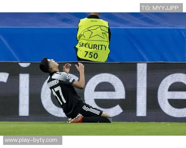 卡雷拉斯强调全队表现出色争取胜利是皇马的首要目标 卡雷拉斯强调全队表现出色争取胜利是皇马的首要目标