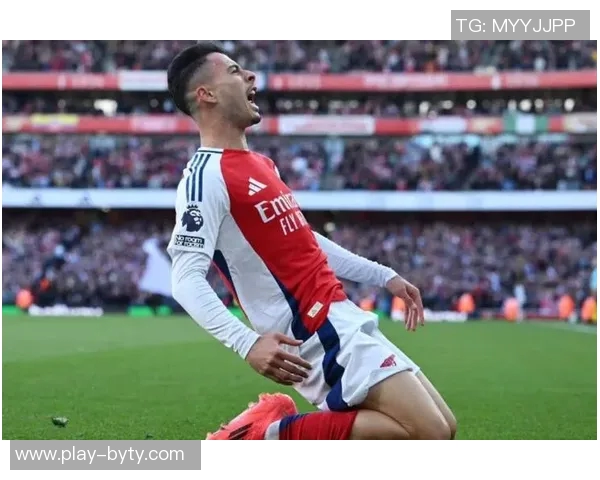 奥多伊谈第二个进球的完美结合传中与射门的精彩瞬间